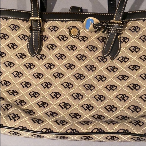 Dooney & Burke Shoulder Bag - Picture 8 of 8